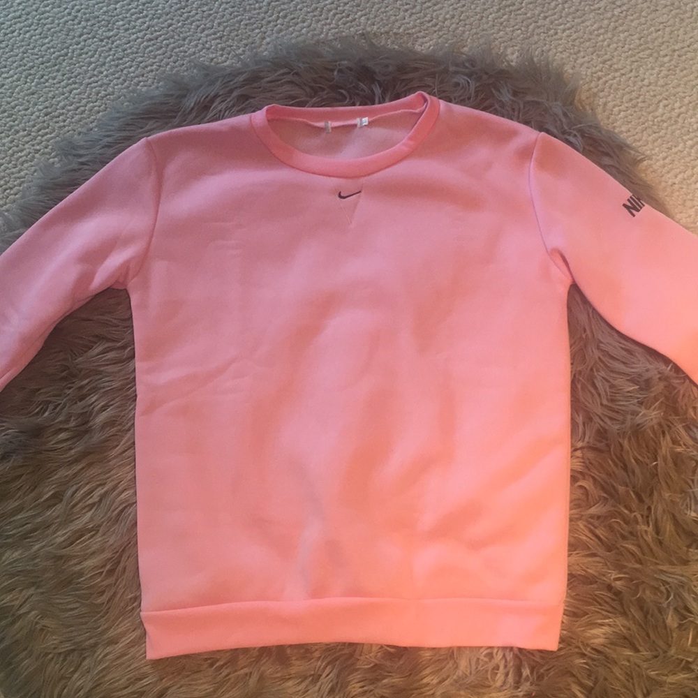 Nike sweatshirt